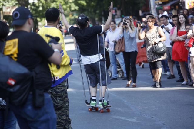 Bill Shannon crutchmaster Skateboard Skater dancer dance parade 2012 disability 